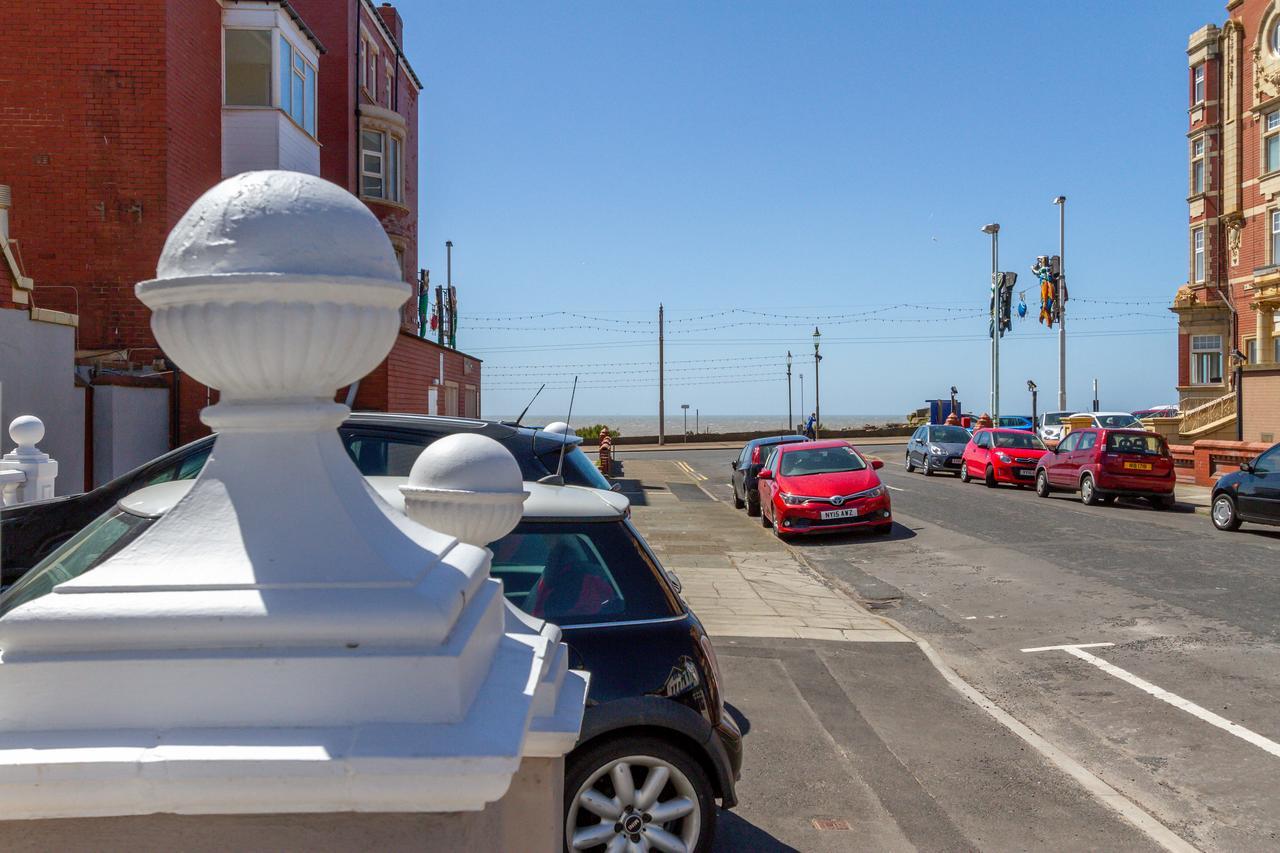 Beachcliffe Lodge Apartments Blackpool Eksteriør billede